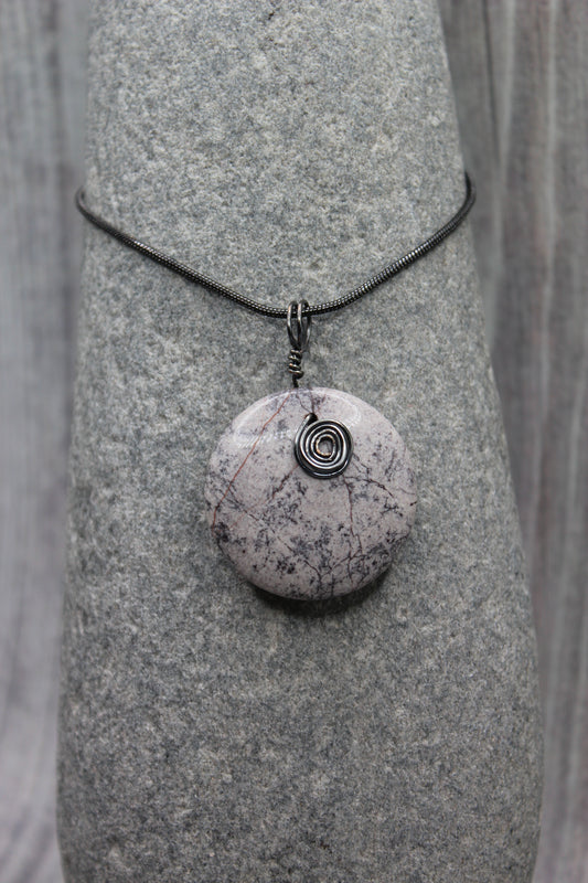 Vega Necklace