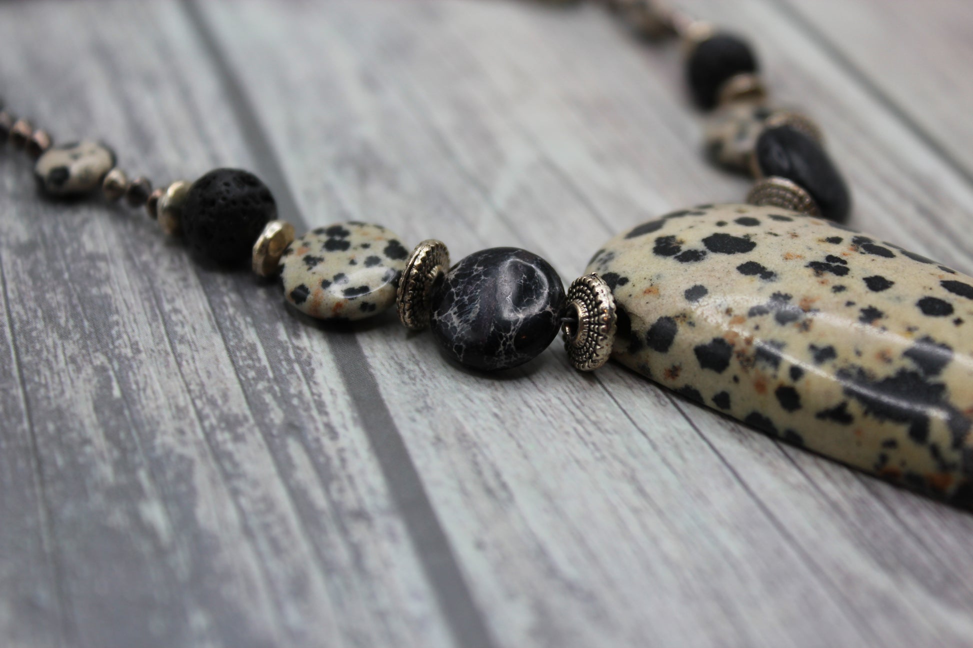 Nelly Necklace