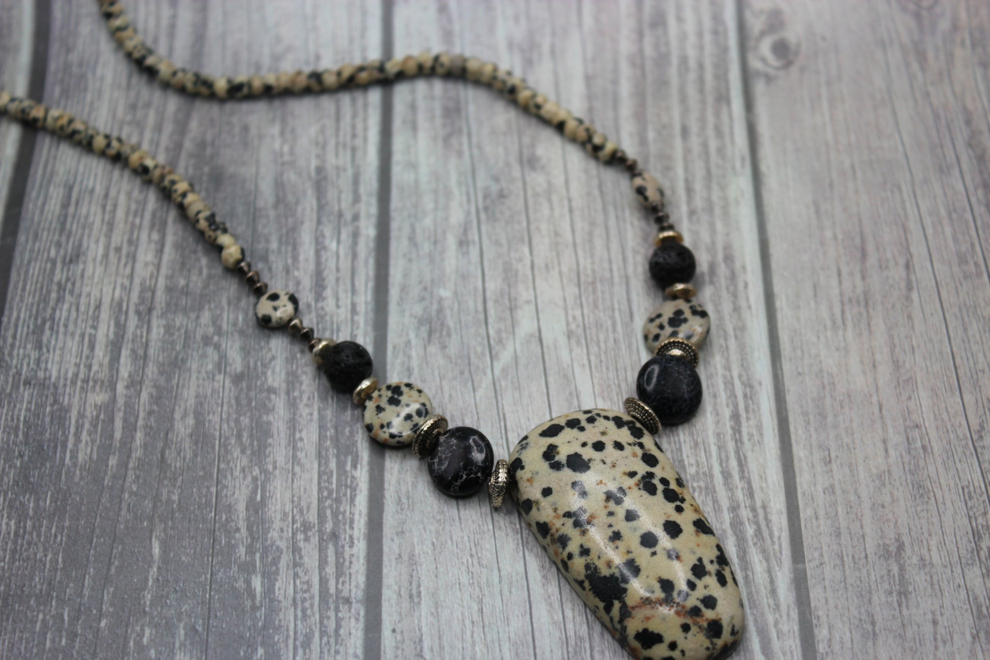 Nelly Necklace