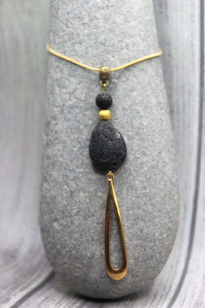 Livia Necklace