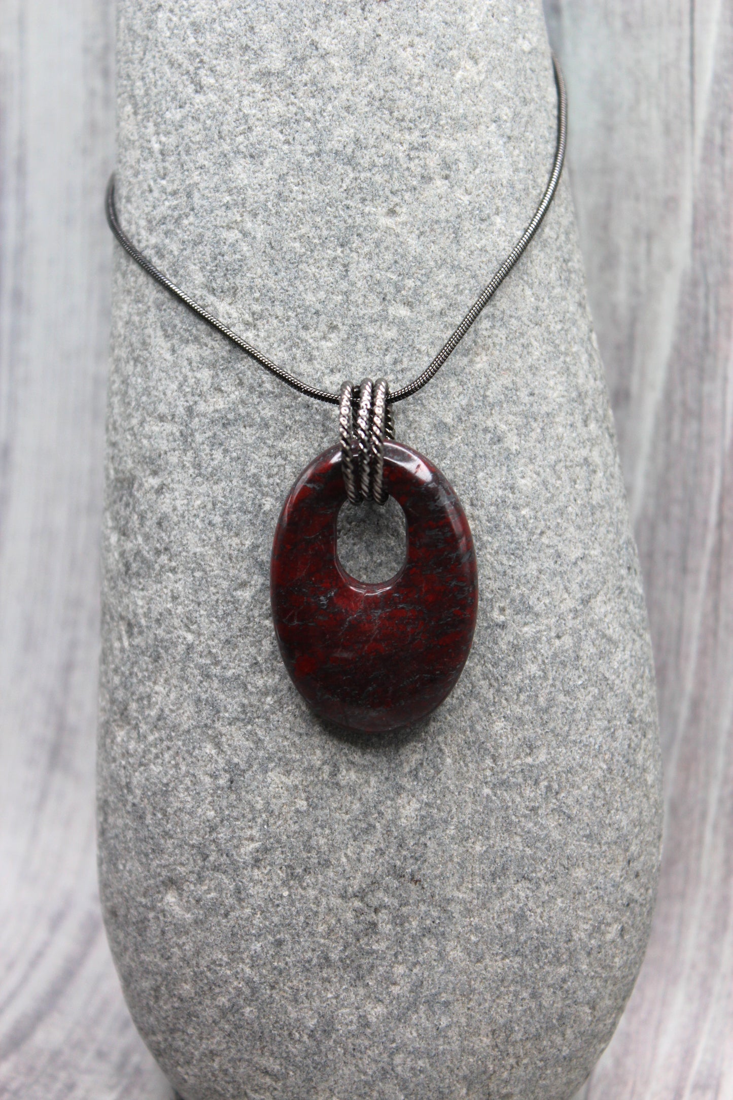 Quay Necklace