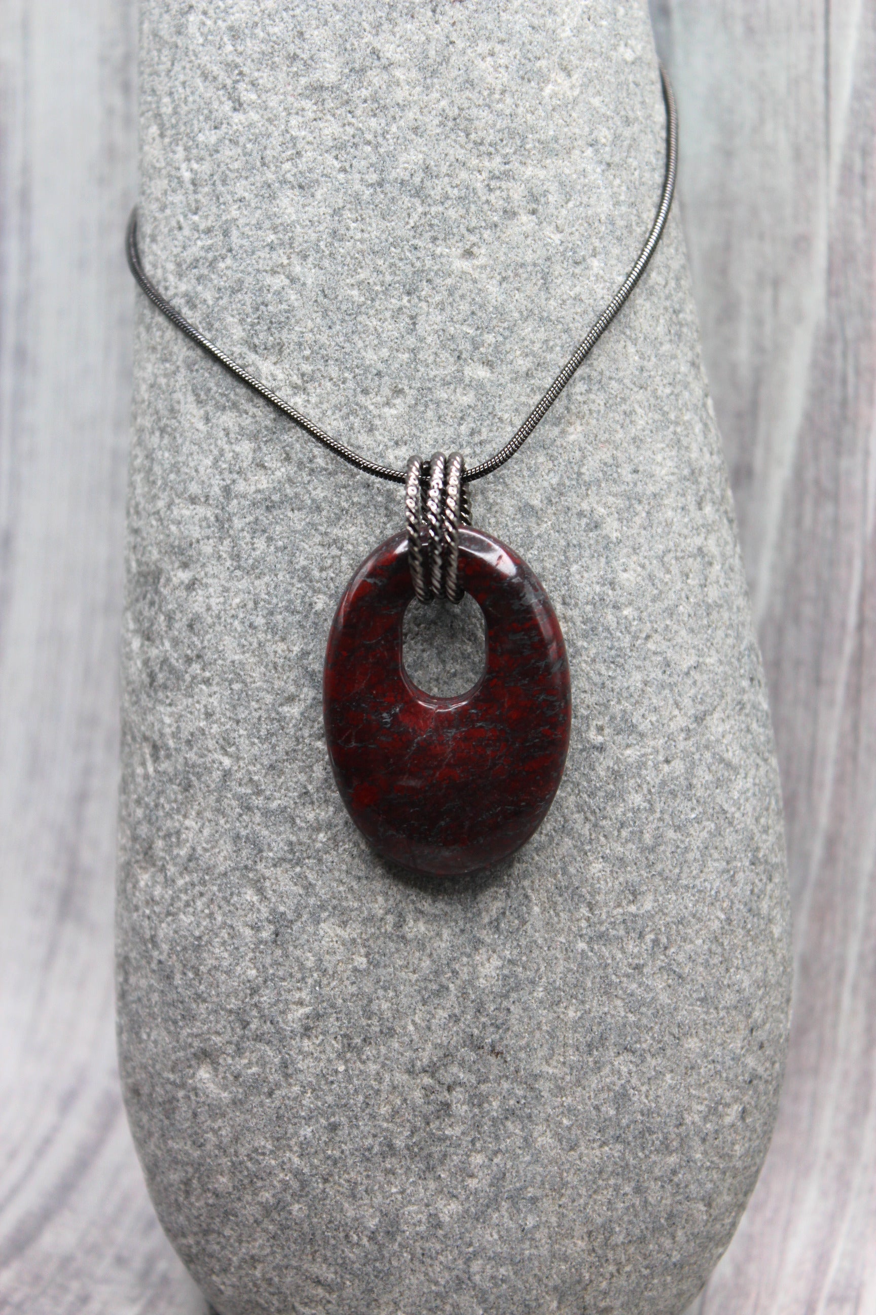 Quay Necklace