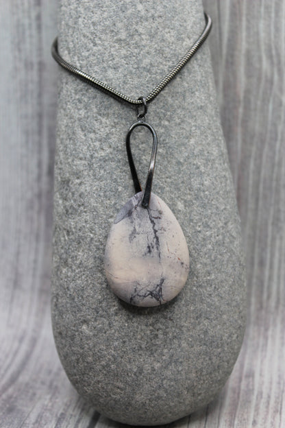 Casper Necklace
