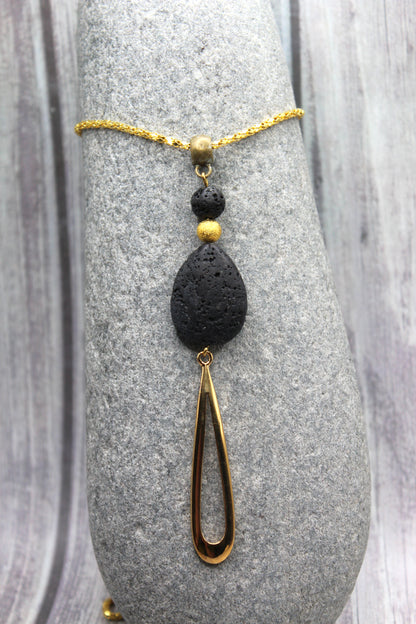 Livia Necklace